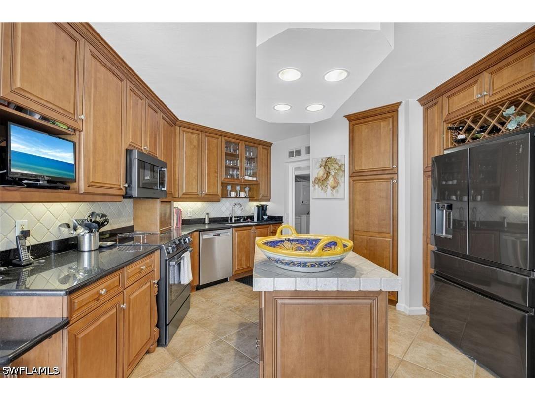 4041 Gulf Shore Boulevard N #1807 Naples FL 34103 226015806 image7