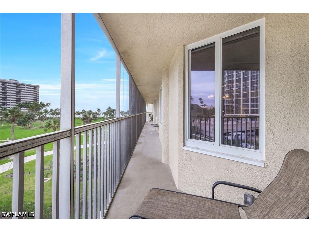 4041 Gulf Shore Boulevard N #204 Naples FL 34103 226017556 image17