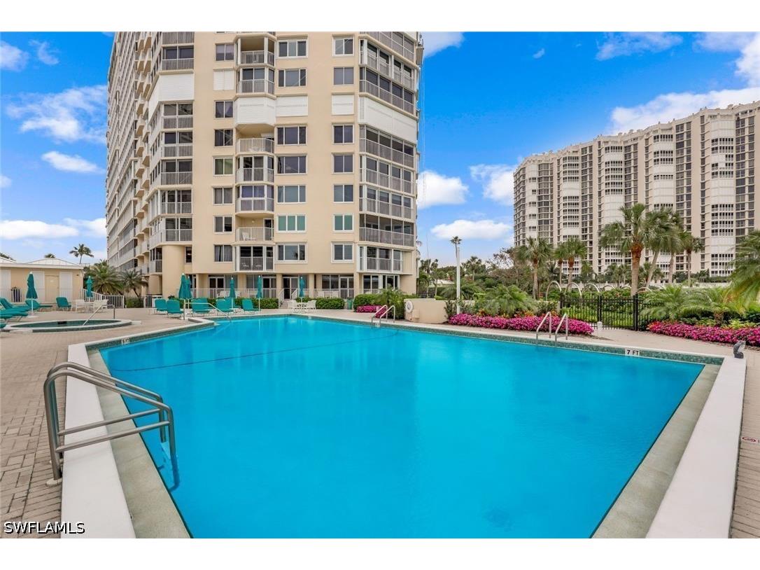 4041 Gulf Shore Boulevard N #204 Naples FL 34103 226017556 image32