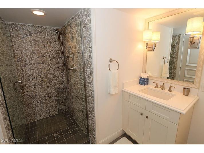 4041 Gulf Shore Boulevard N #301 Naples FL 34103 225051021 image21