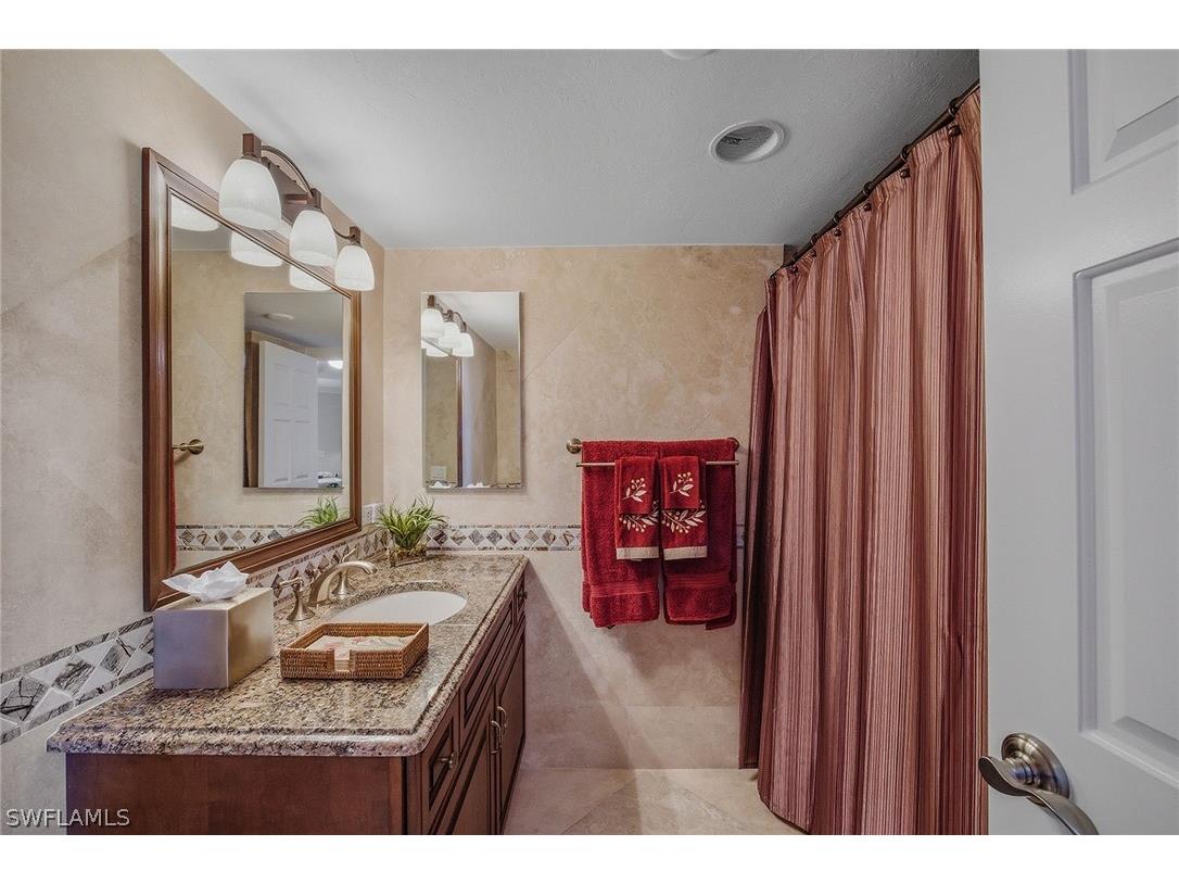 4041 Gulf Shore Boulevard N #303 Naples FL 34103 226006570 image16