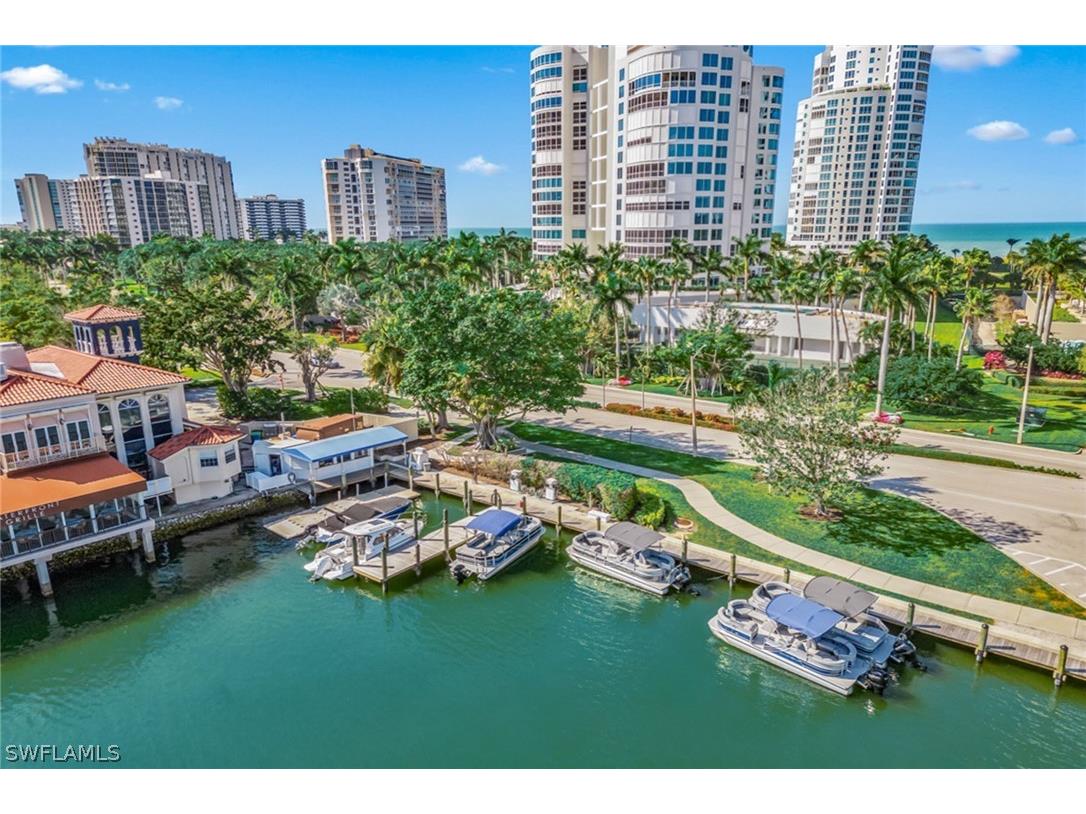 4041 Gulf Shore Boulevard N #303 Naples FL 34103 226006570 image27