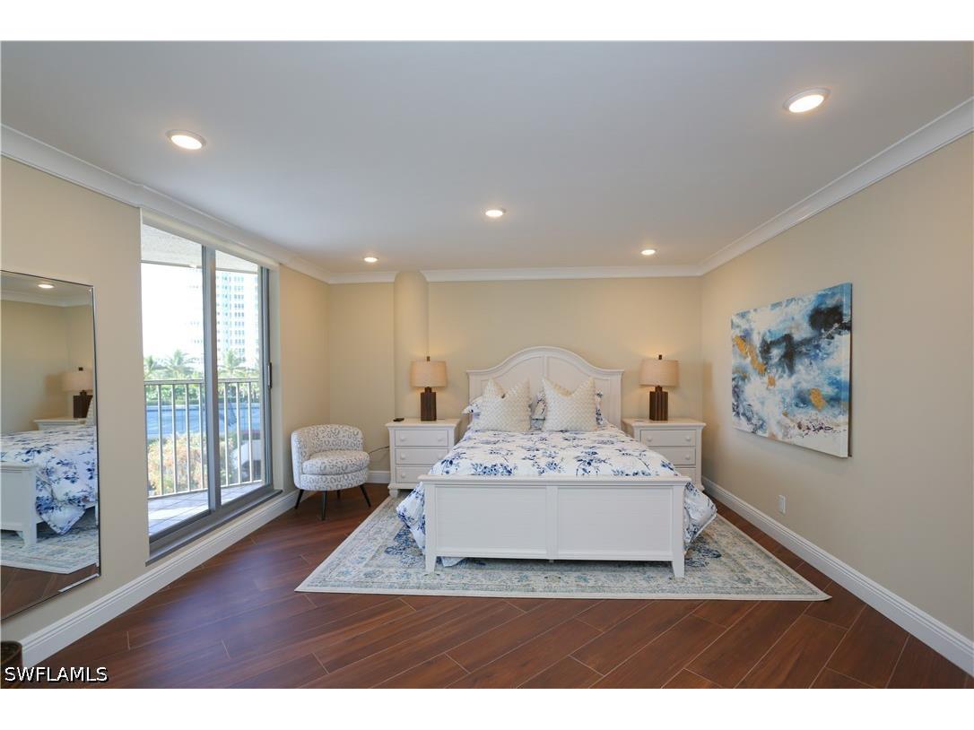 4041 Gulf Shore Boulevard N #305 Naples FL 34103 226015912 image15