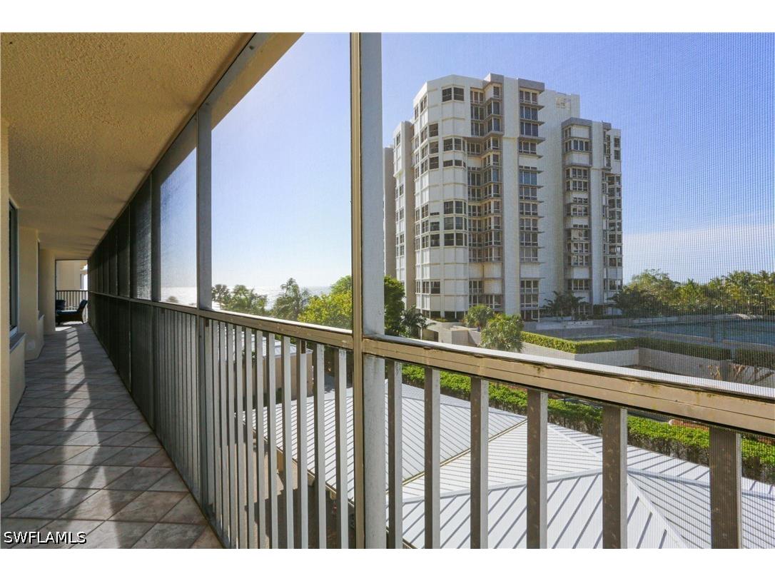 4041 Gulf Shore Boulevard N #305 Naples FL 34103 226015912 image28