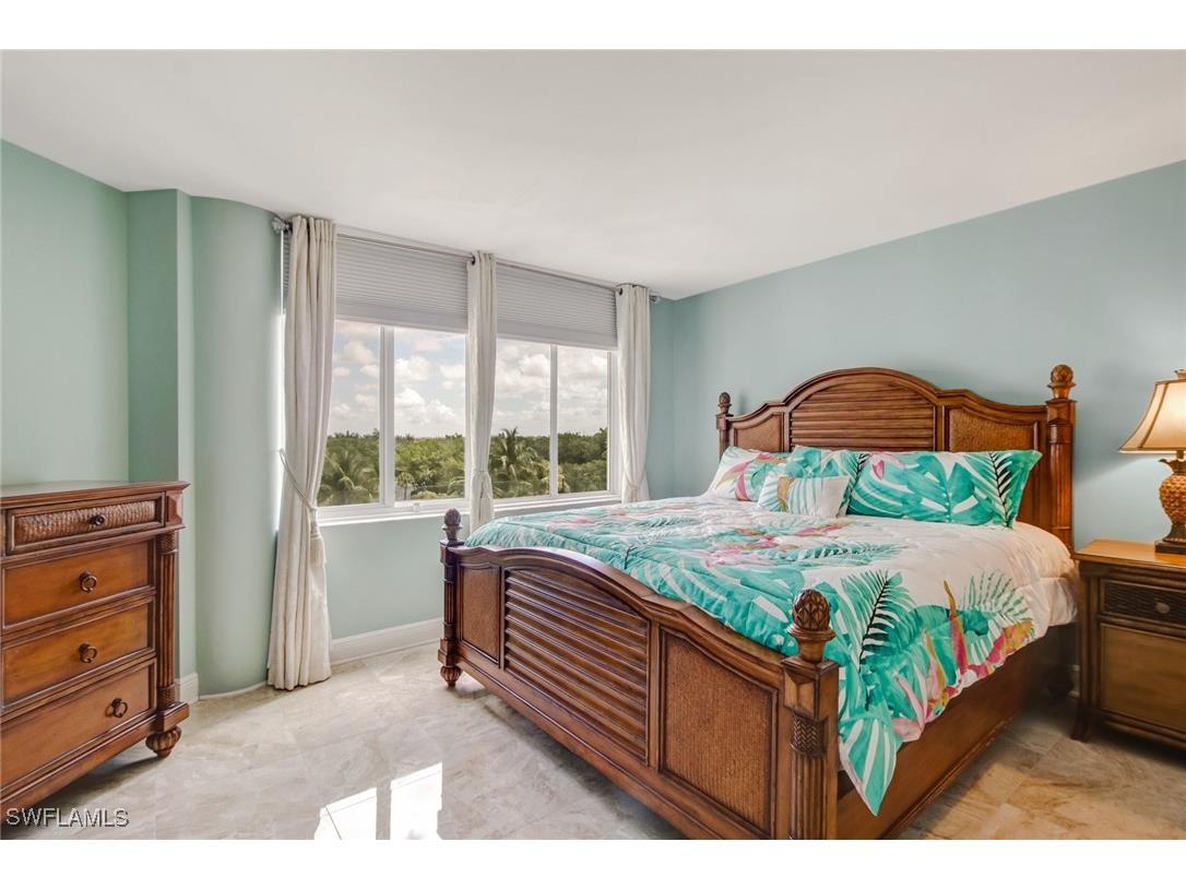 4041 Gulf Shore Boulevard N #308 Naples FL 34103 225062172 image21