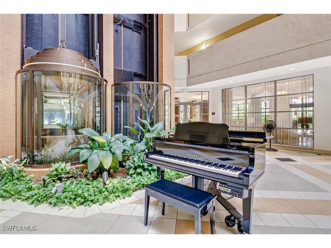 4041 Gulf Shore Boulevard N #402 Naples FL 34103 225062193 image28