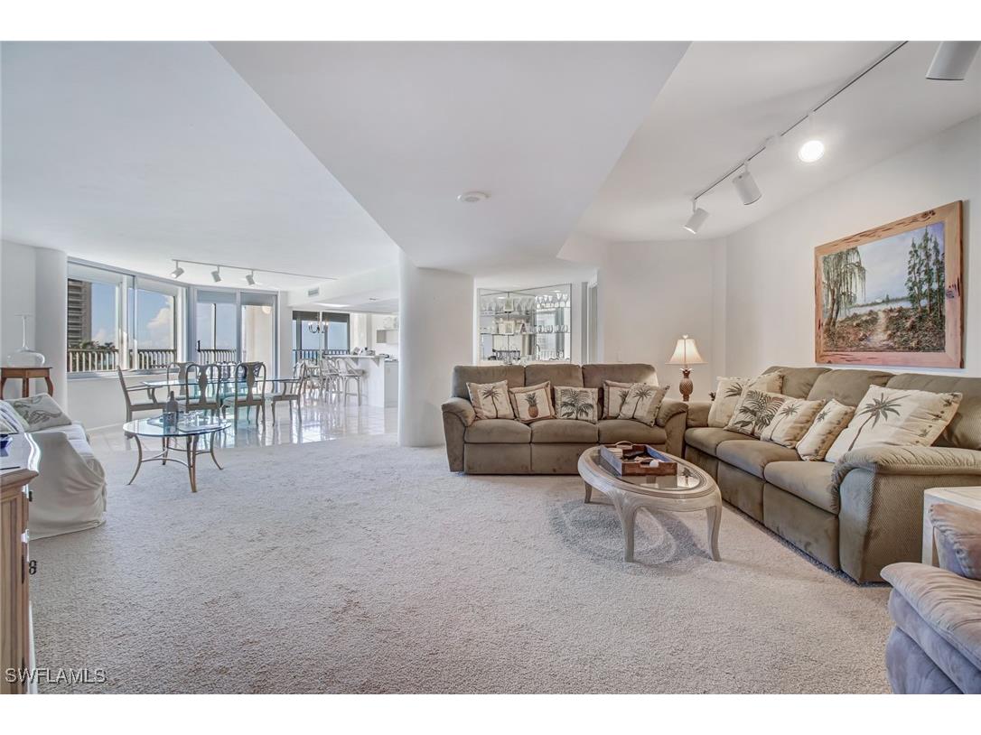 4041 Gulf Shore Boulevard N #402 Naples FL 34103 225062193 image8