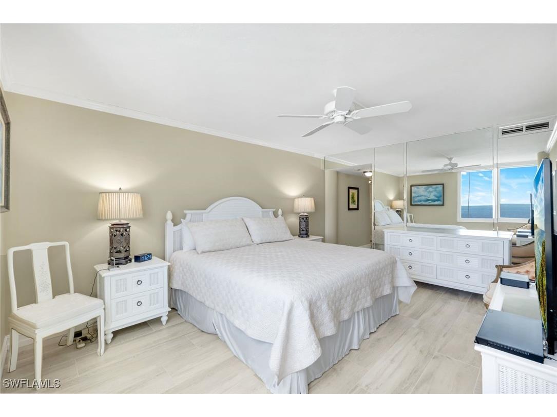 4041 Gulf Shore Boulevard N #403 Naples FL 34103 225066280 image20