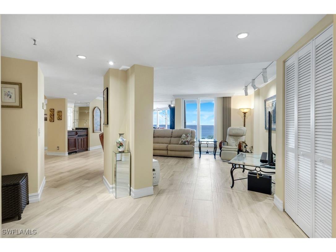 4041 Gulf Shore Boulevard N #403 Naples FL 34103 225066280 image5