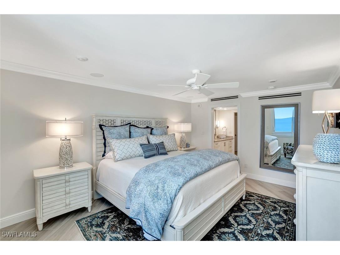 4041 Gulf Shore Boulevard N #703 Naples FL 34103 225042287 image25