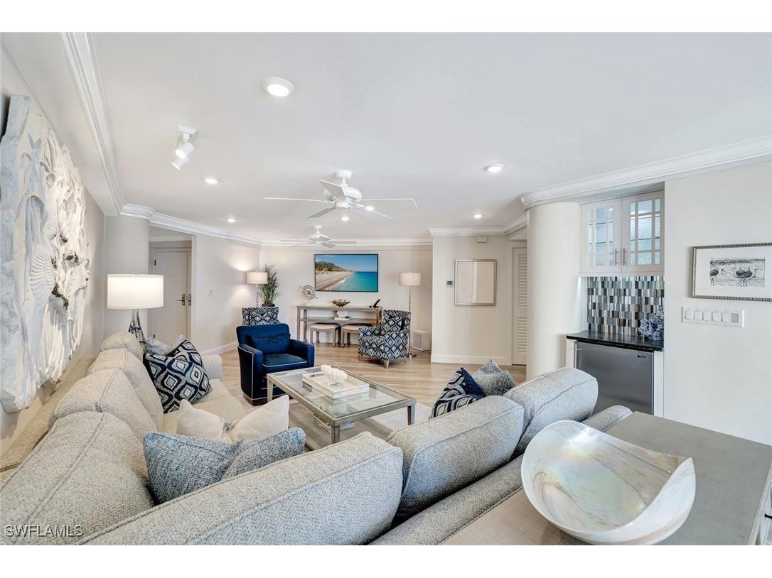 4041 Gulf Shore Boulevard N #703 Naples FL 34103 225042287 image5