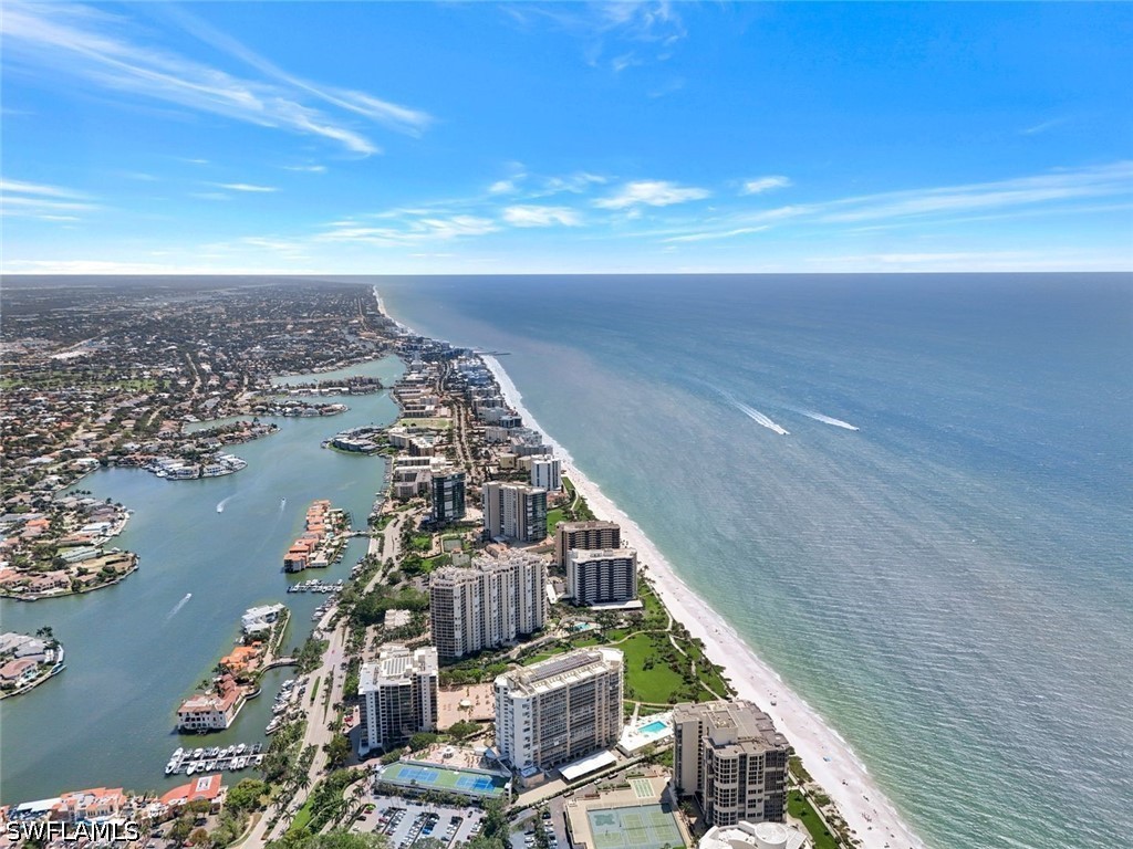 4041 Gulf Shore Boulevard N #703 Naples FL 34103 226017318 image1