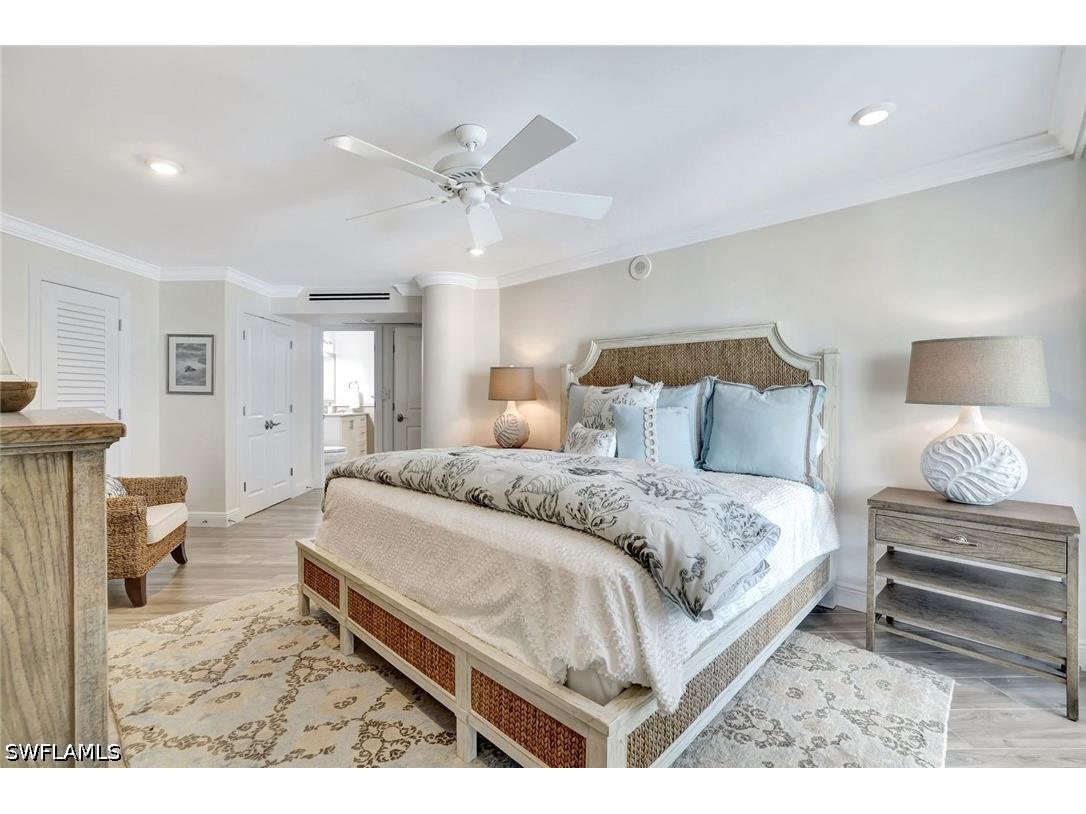 4041 Gulf Shore Boulevard N #703 Naples FL 34103 226017318 image20