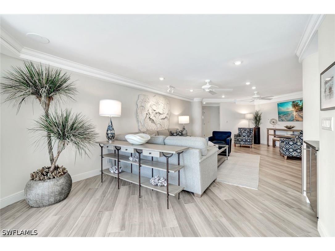 4041 Gulf Shore Boulevard N #703 Naples FL 34103 226017318 image6