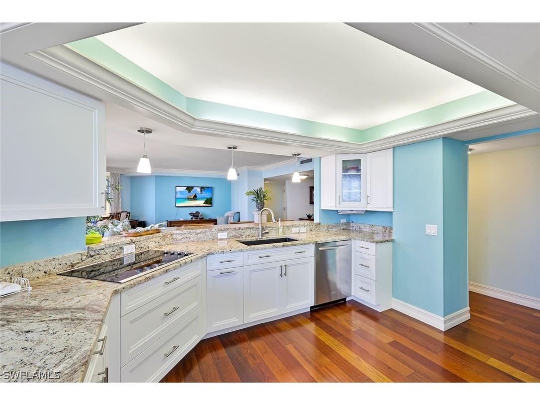 4041 Gulf Shore Boulevard N #805 Naples FL 34103 226008729 image15