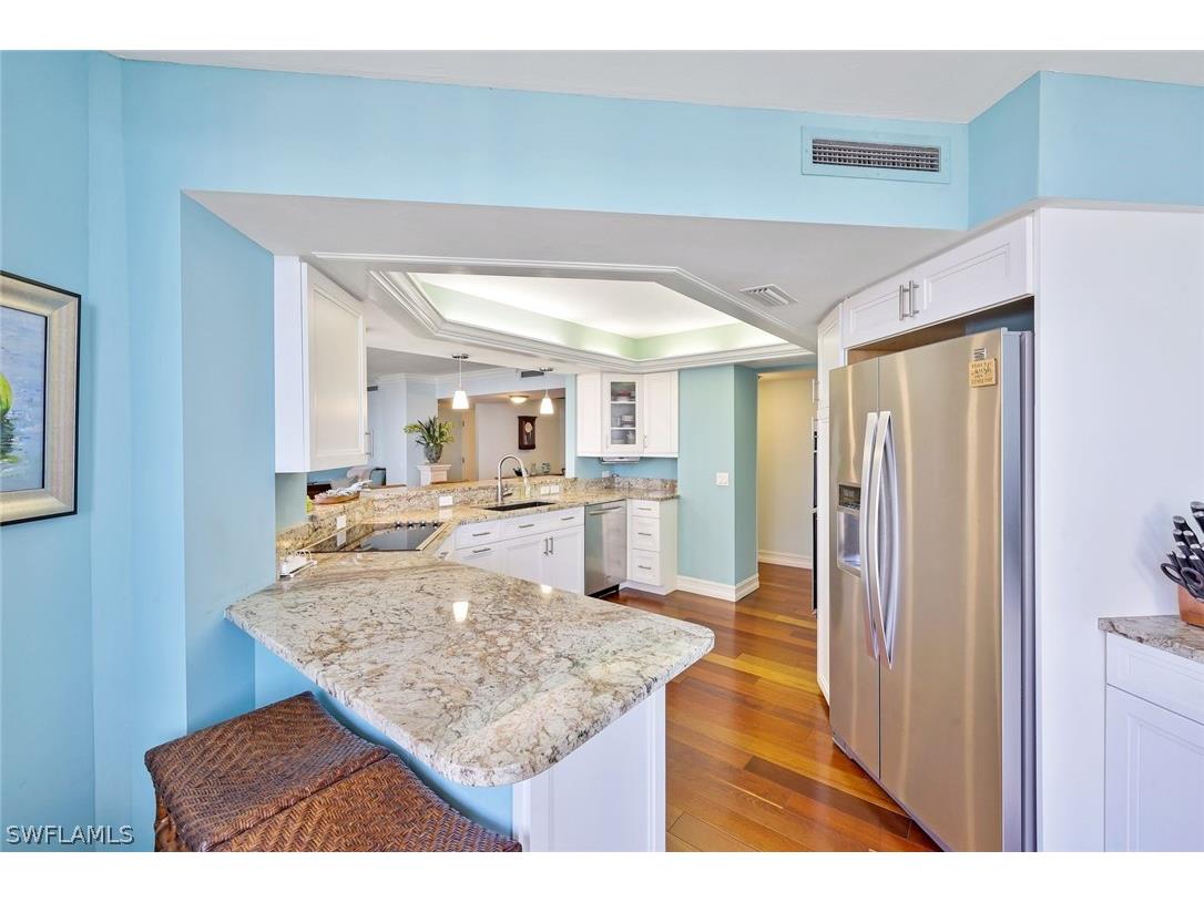 4041 Gulf Shore Boulevard N #805 Naples FL 34103 226008729 image25