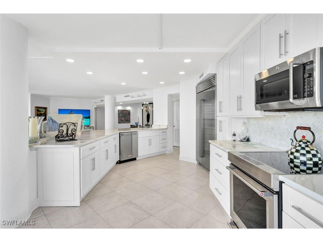 4041 Gulf Shore Boulevard N #907 Naples FL 34103 226003754 image15