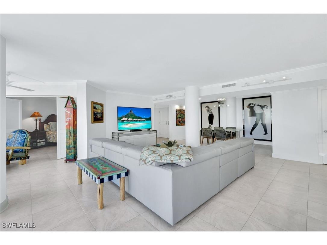 4041 Gulf Shore Boulevard N #907 Naples FL 34103 226003754 image4