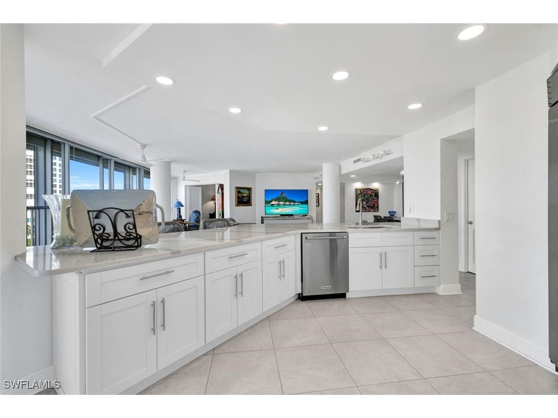 4041 Gulf Shore Boulevard N #907 Naples FL 34103 226003754 image9