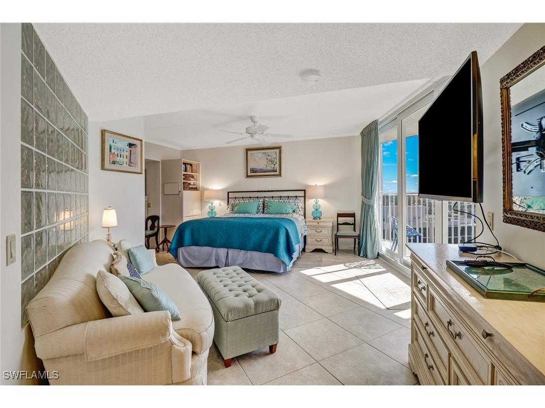 4041 Gulf Shore Boulevard N #PH-4 Naples FL 34103 225062181 image30