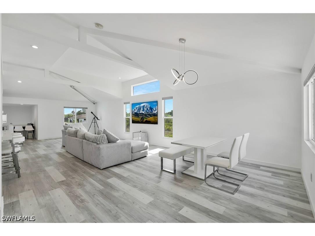 4044 62nd Avenue NE Naples FL 34120 226020705 image1