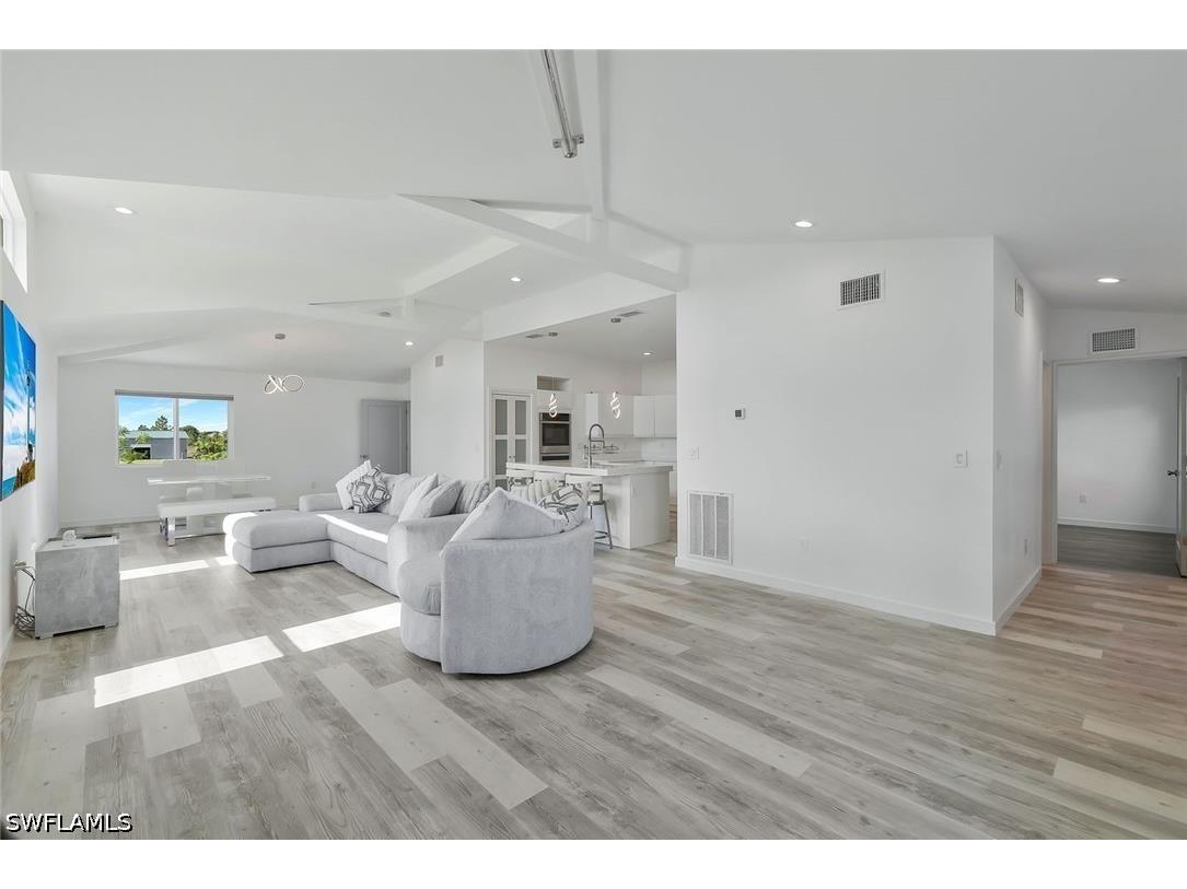 4044 62nd Avenue NE Naples FL 34120 226020705 image2