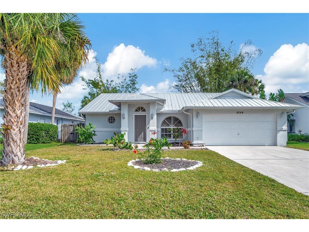 4044 Sawgrass Lane Naples FL 34112 224017117 image1