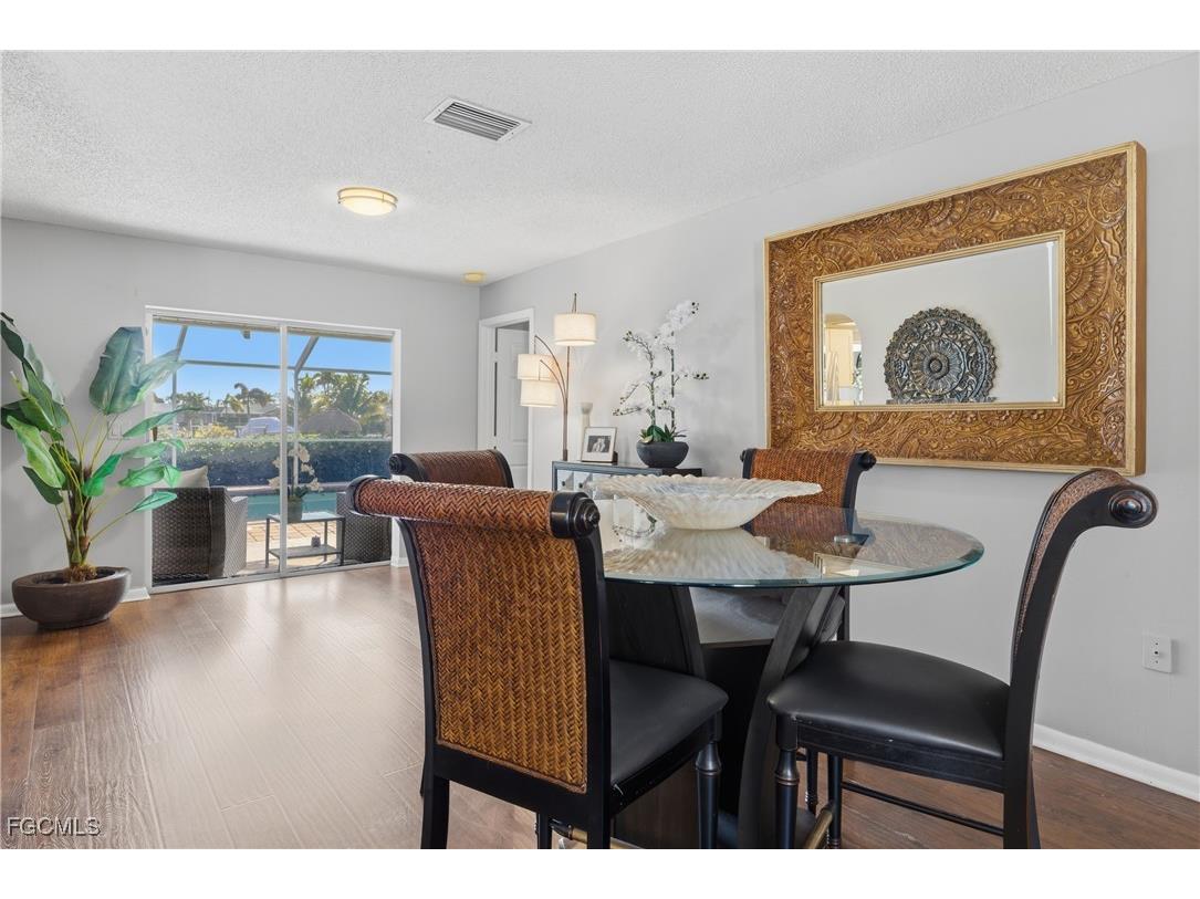 4047 Country Club Boulevard Cape Coral FL 33904 2026001440 image13