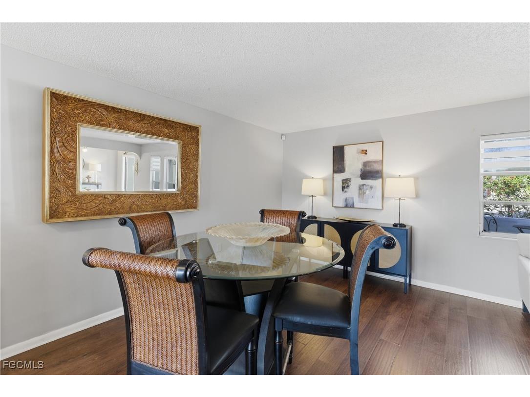 4047 Country Club Boulevard Cape Coral FL 33904 2026001440 image16