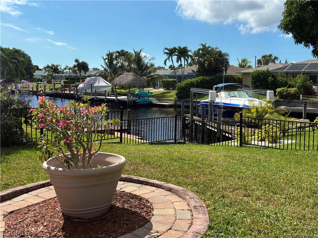 4047 Country Club Boulevard Cape Coral FL 33904 2026001440 image2