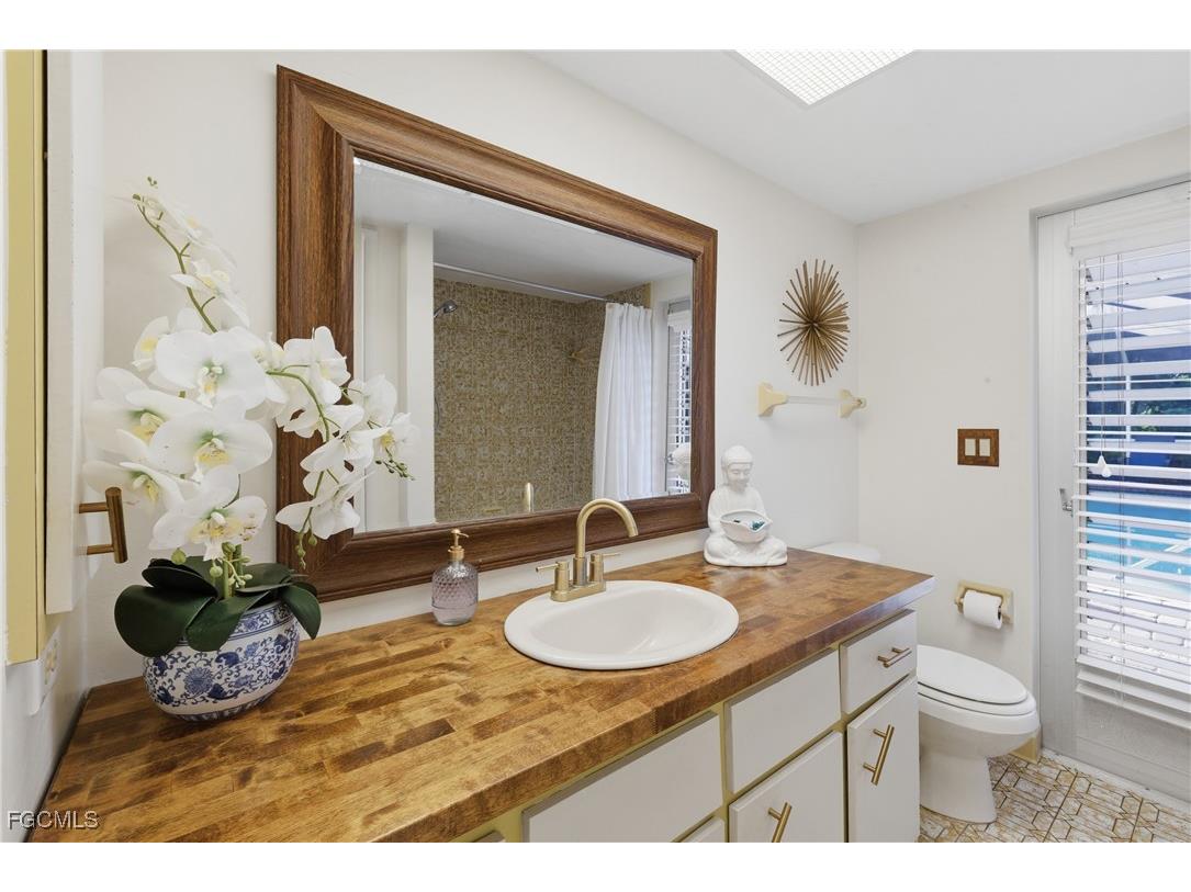 4047 Country Club Boulevard Cape Coral FL 33904 2026001440 image30