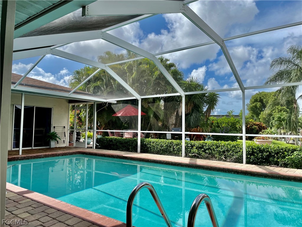 4047 Country Club Boulevard Cape Coral FL 33904 2026001440 image50