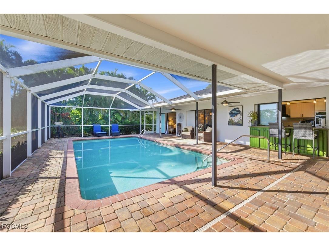 4047 Country Club Boulevard Cape Coral FL 33904 2026001440 image6