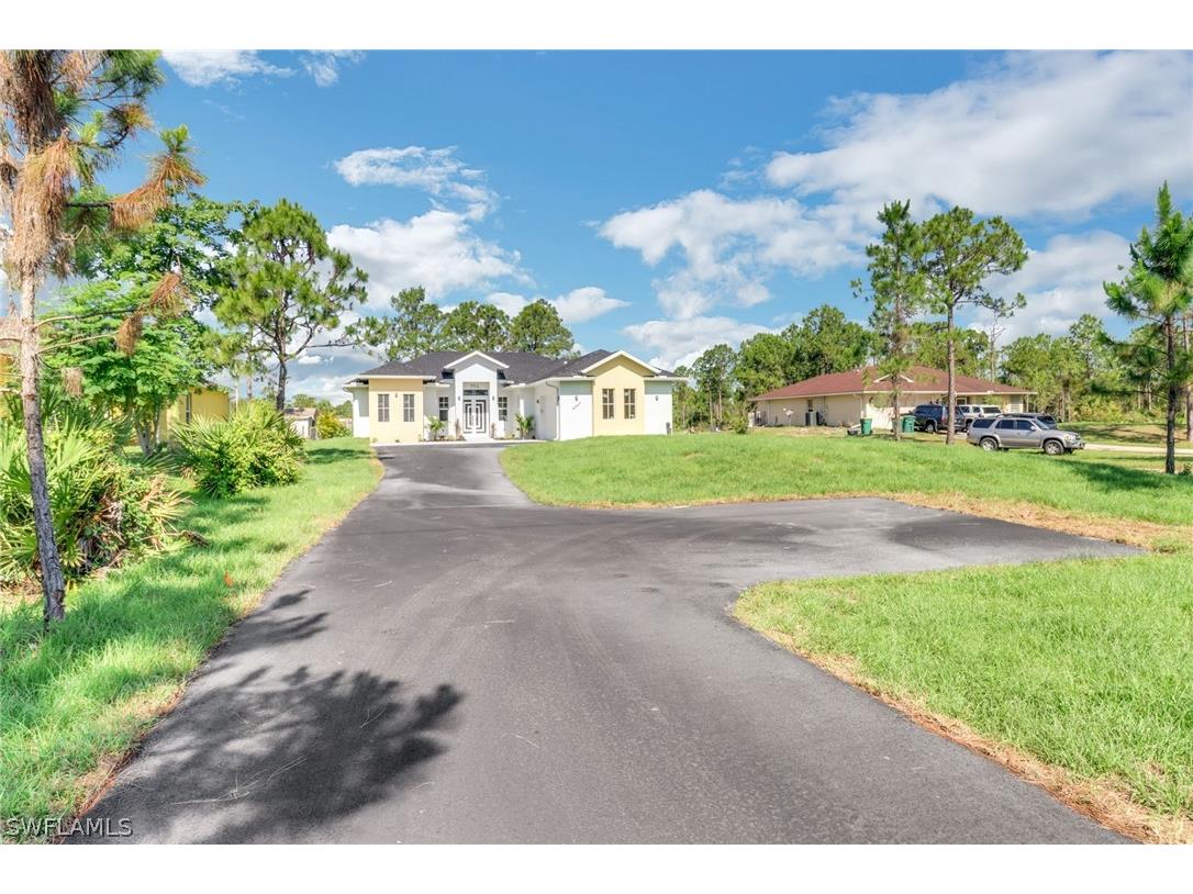 4047 Everglades Boulevard N Naples FL 34120 224039039 image1