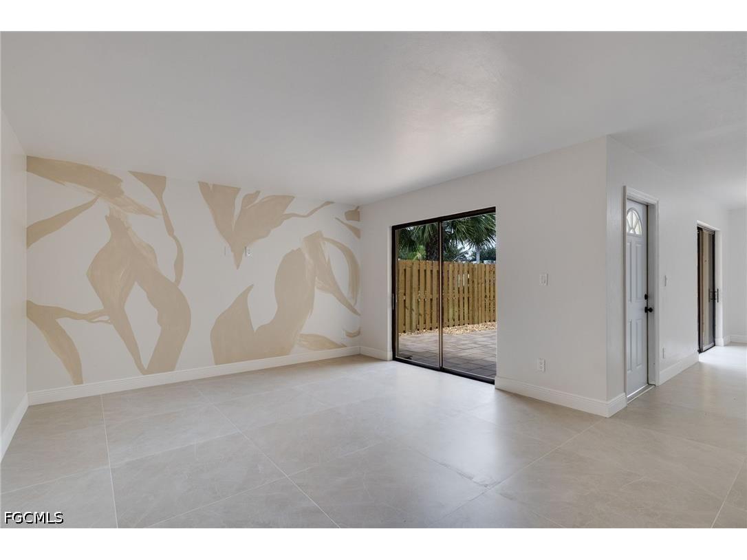 4047 Sandlewood Lane #3 Fort Myers FL 33907 2026024329 image15