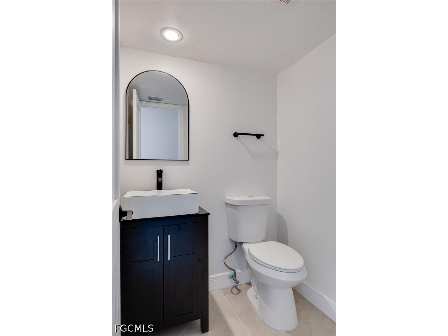 4047 Sandlewood Lane #3 Fort Myers FL 33907 2026024329 image17