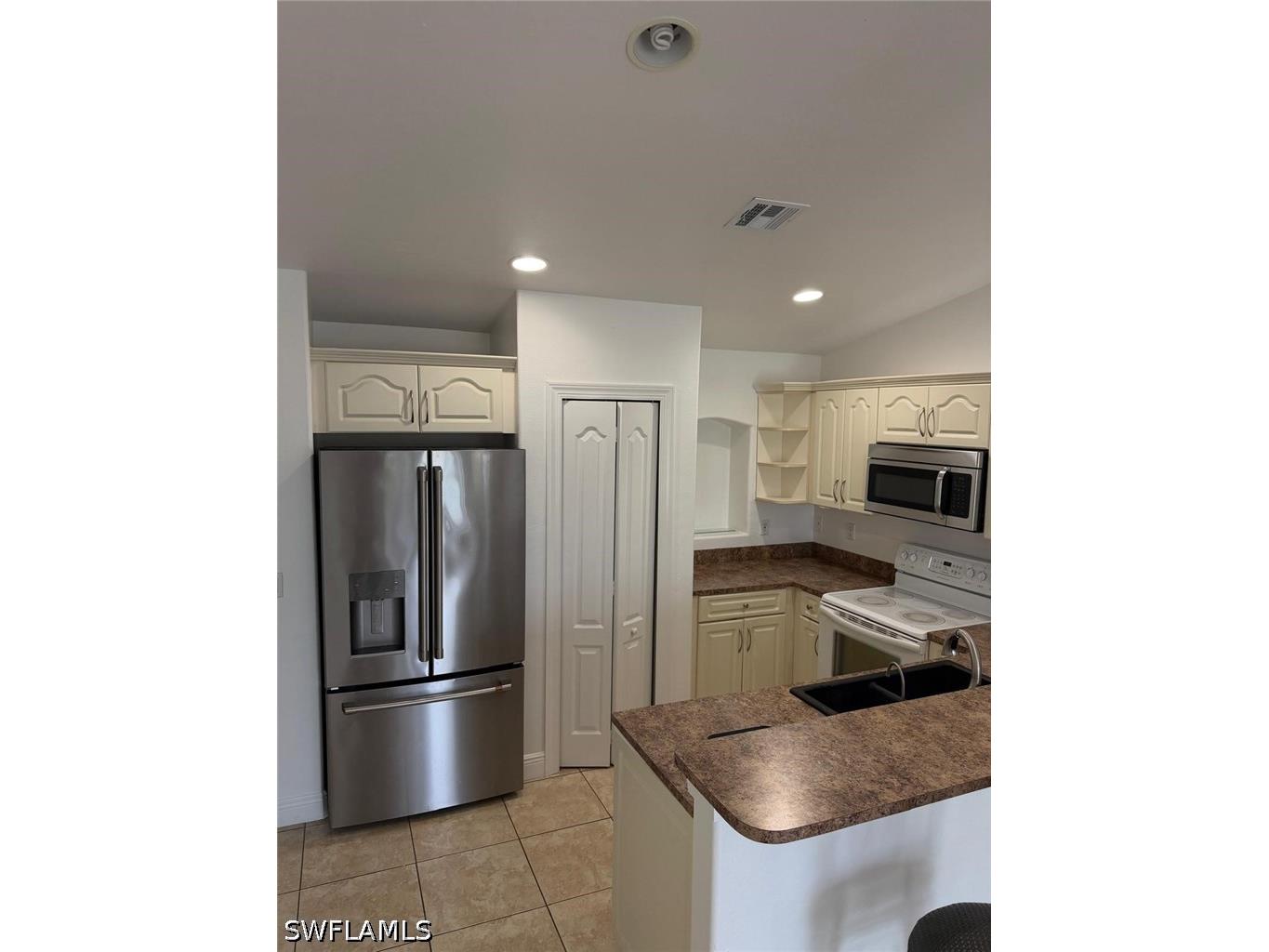 4048 33rd Avenue NE Naples FL 34120 226020117 image6