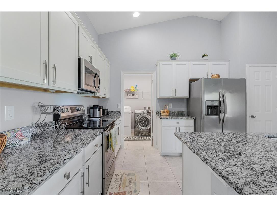 4049 NW 37th Avenue Cape Coral FL 33993 2025014327 image13