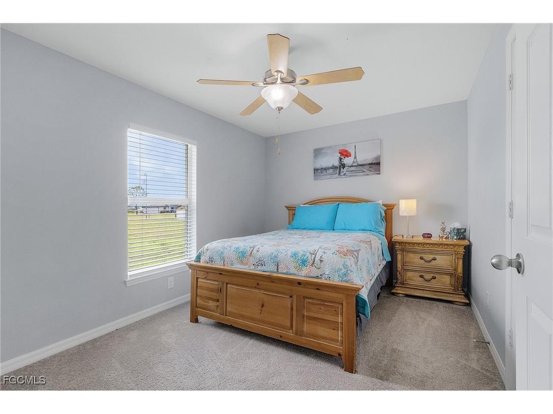 4049 NW 37th Avenue Cape Coral FL 33993 2025014327 image15