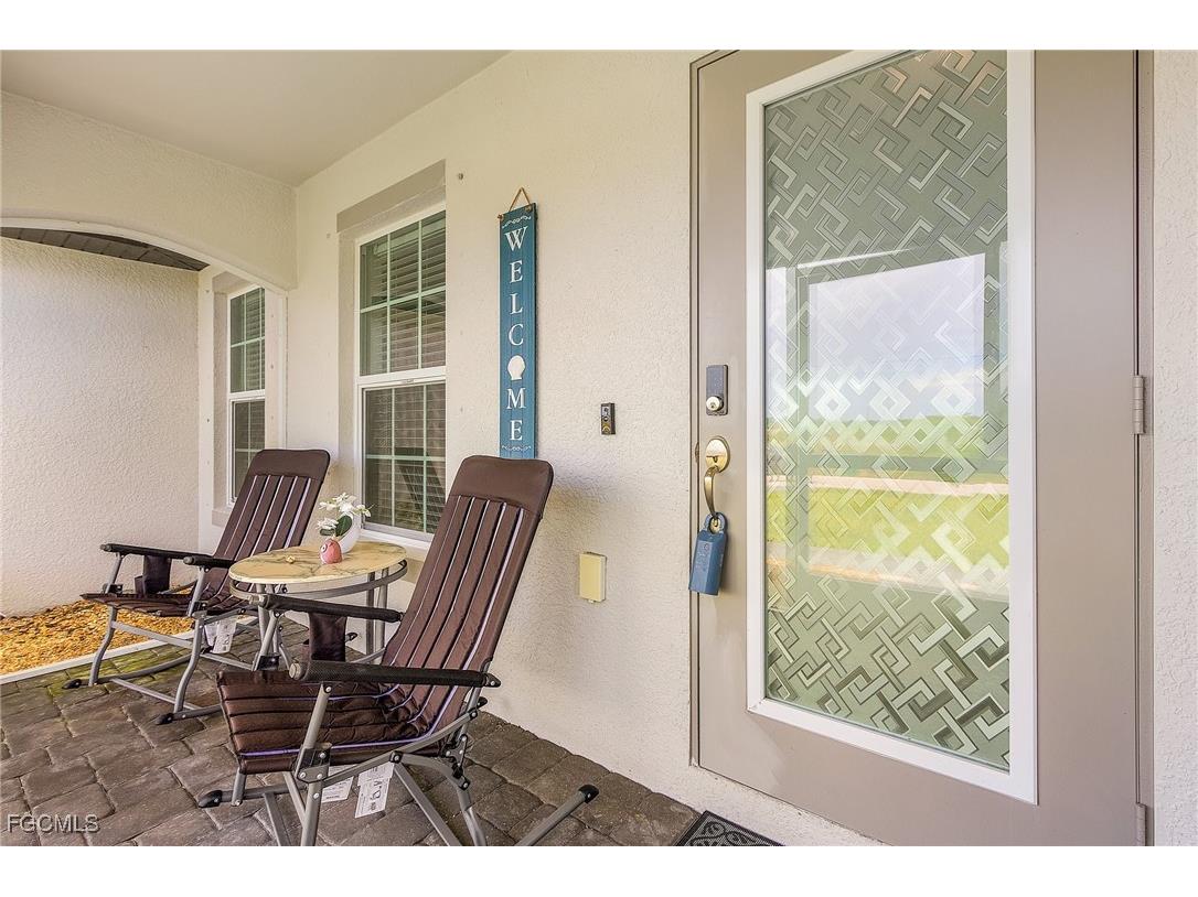 4049 NW 37th Avenue Cape Coral FL 33993 2025014327 image25