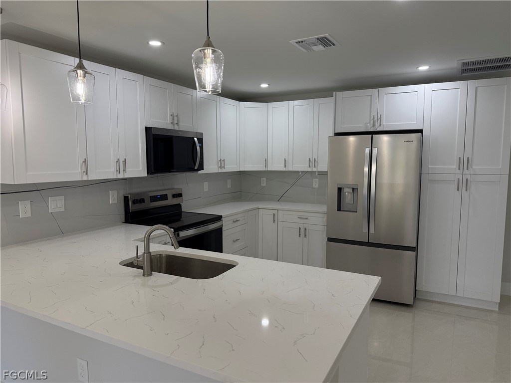 405-407 Chalet Avenue S Lehigh Acres FL 33974 2026013738 image10