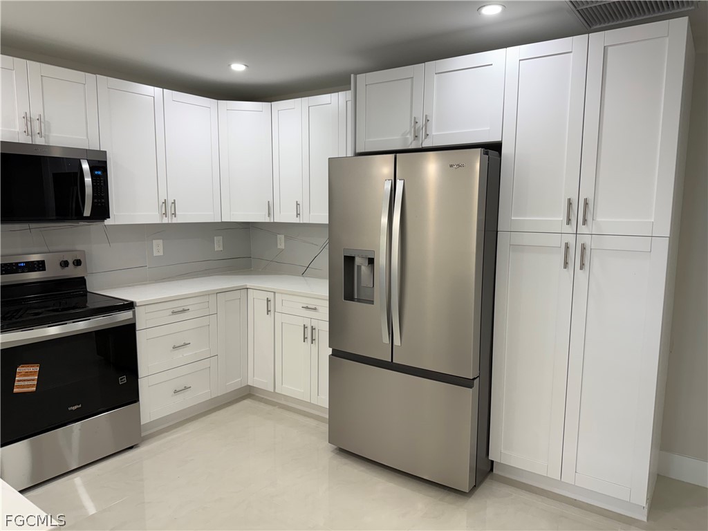 405-407 Chalet Avenue S Lehigh Acres FL 33974 2026013738 image11