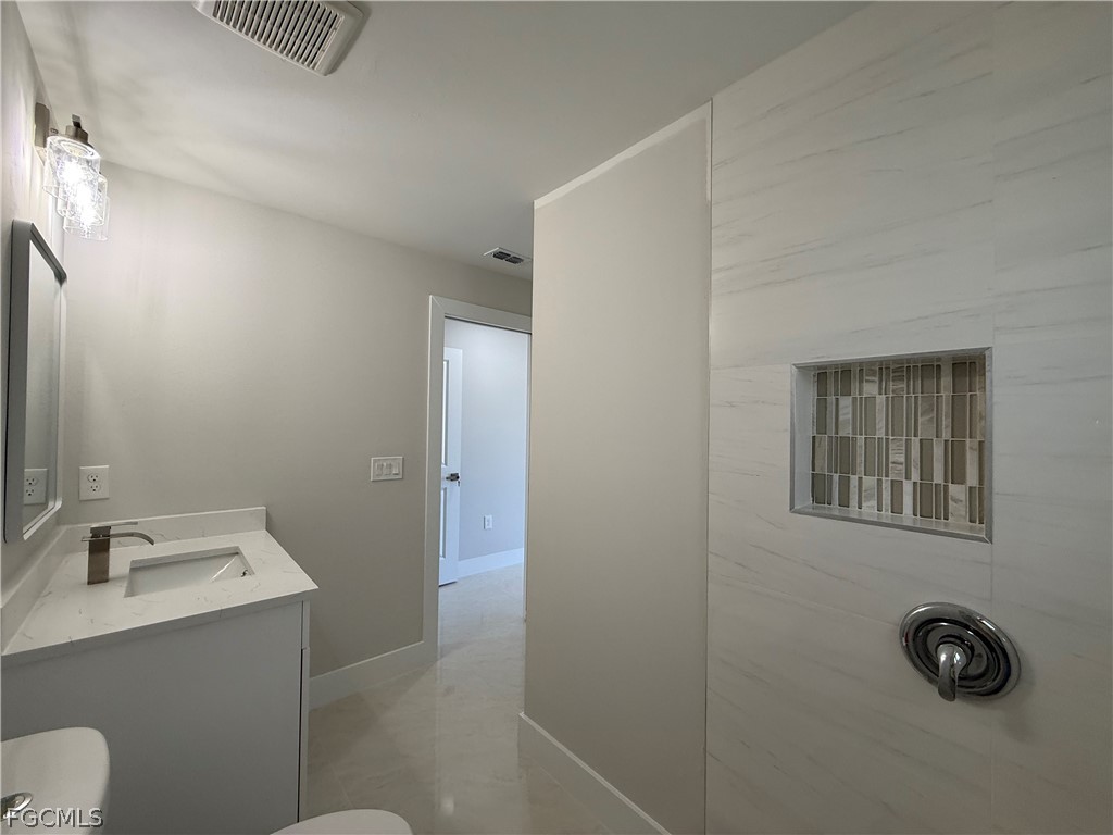 405-407 Chalet Avenue S Lehigh Acres FL 33974 2026013738 image17