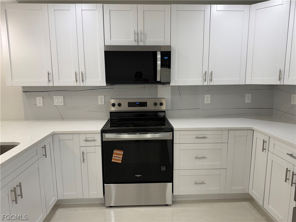 405-407 Chalet Avenue S Lehigh Acres FL 33974 2026013738 image7