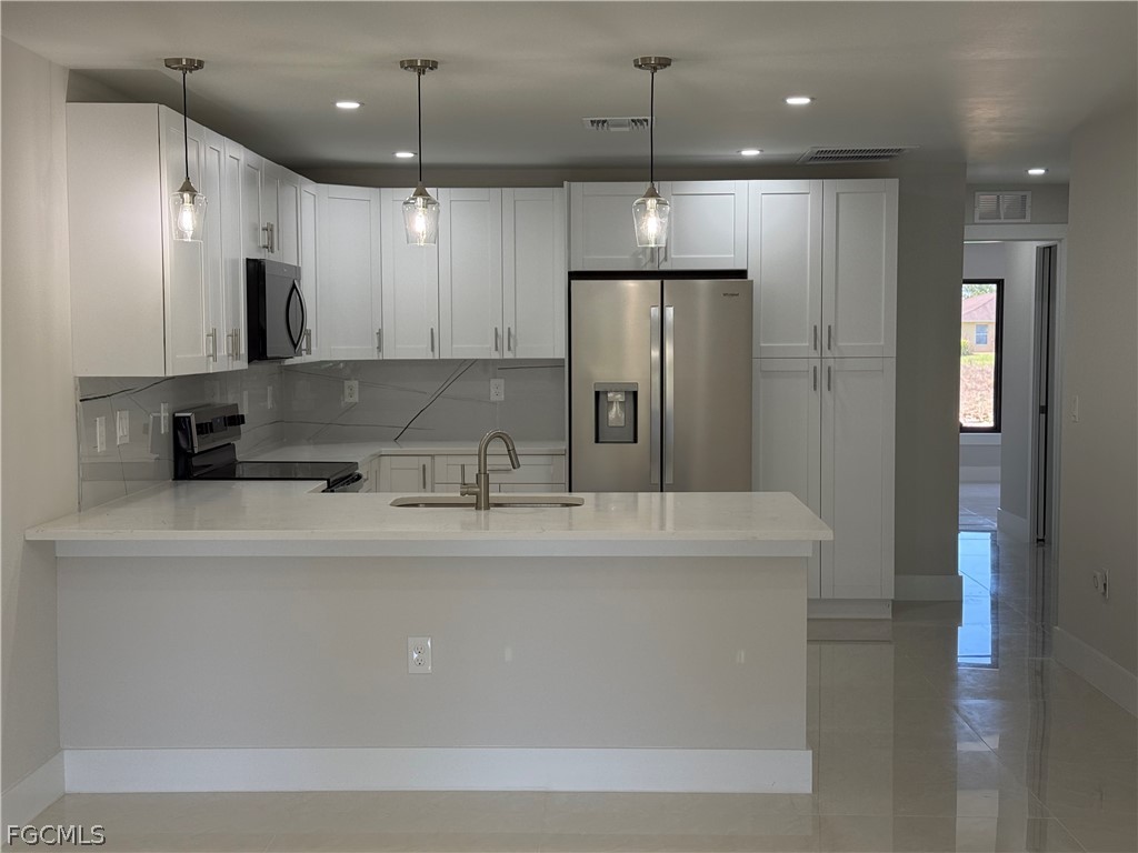 405-407 Chalet Avenue S Lehigh Acres FL 33974 2026013738 image9