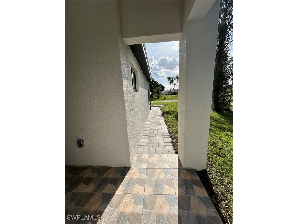 405-407 Chalet Avenue S Lehigh Acres FL 33974 225062051 image6