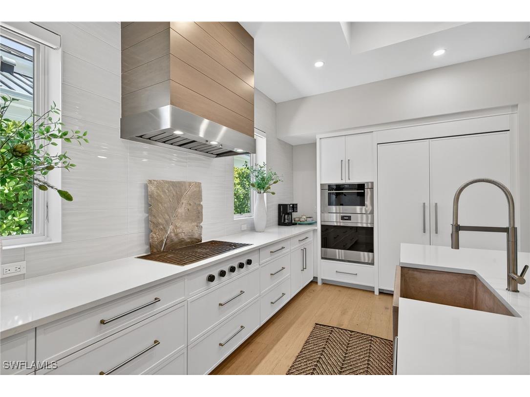 405 7th Avenue N Naples FL 34102 225077814 image13