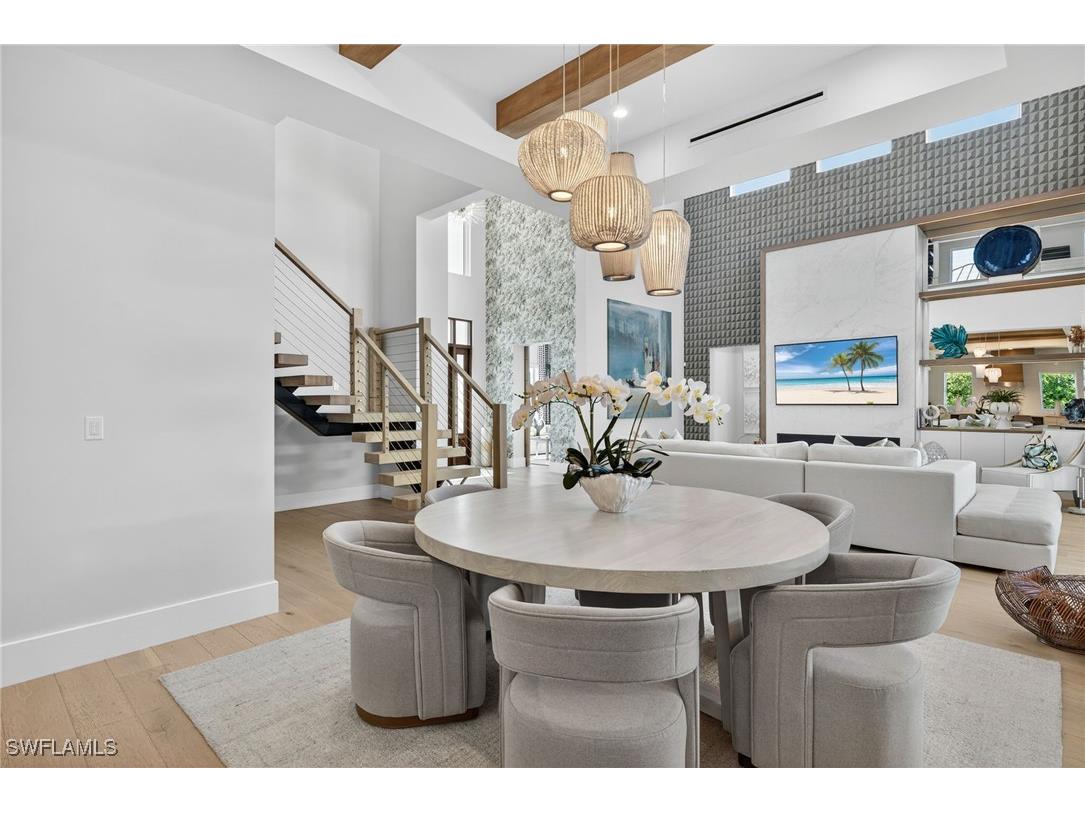 405 7th Avenue N Naples FL 34102 225077814 image16