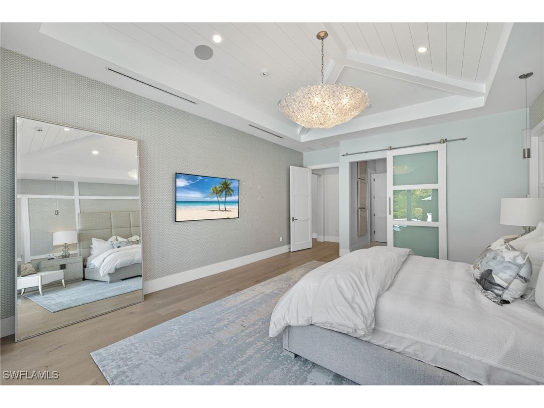 405 7th Avenue N Naples FL 34102 225077814 image20