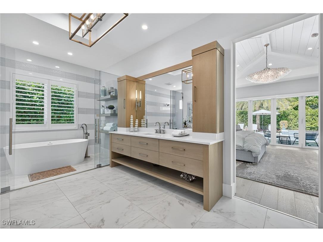 405 7th Avenue N Naples FL 34102 225077814 image22